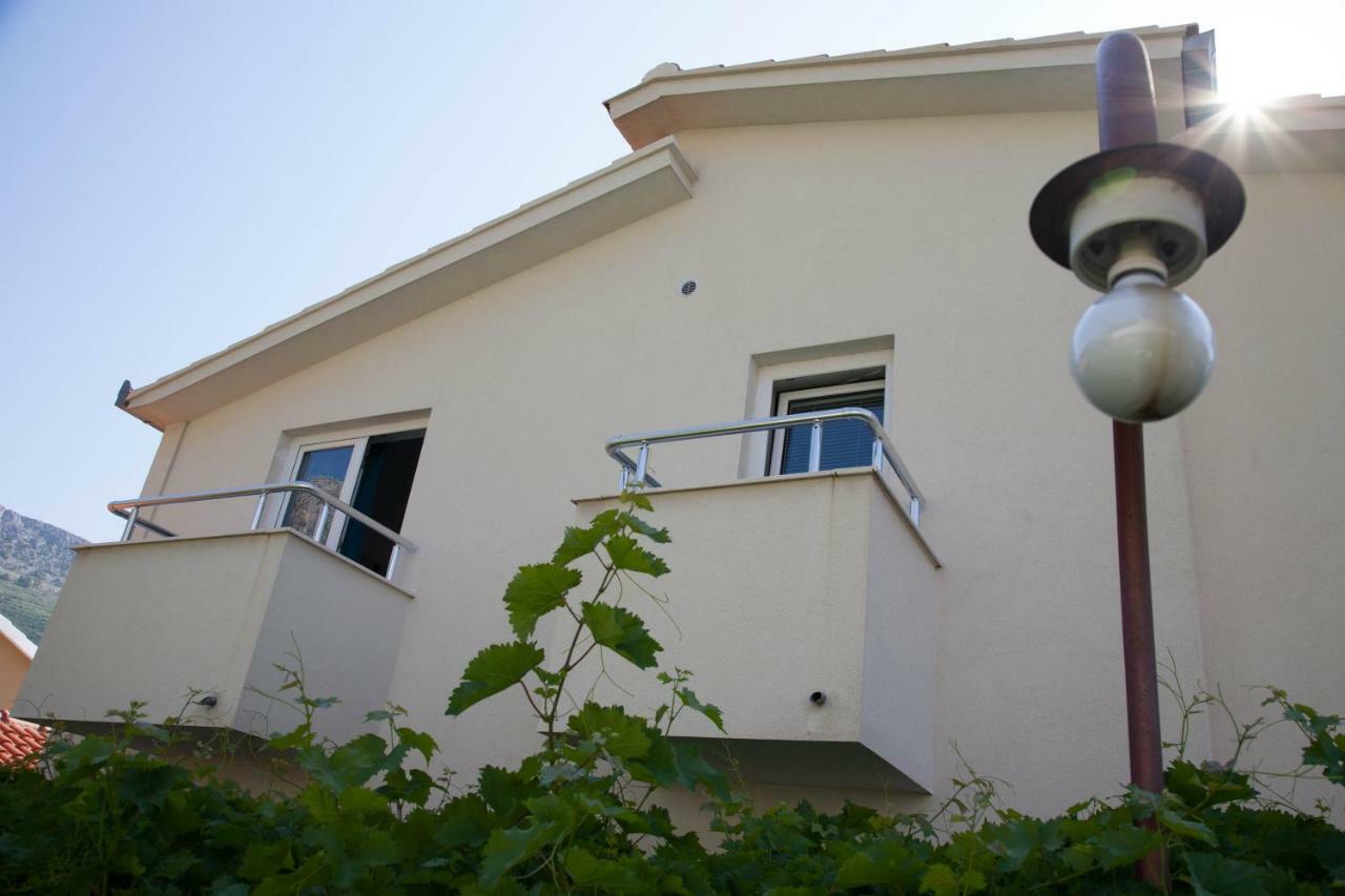 Ana Marija Apartment Solin Bagian luar foto