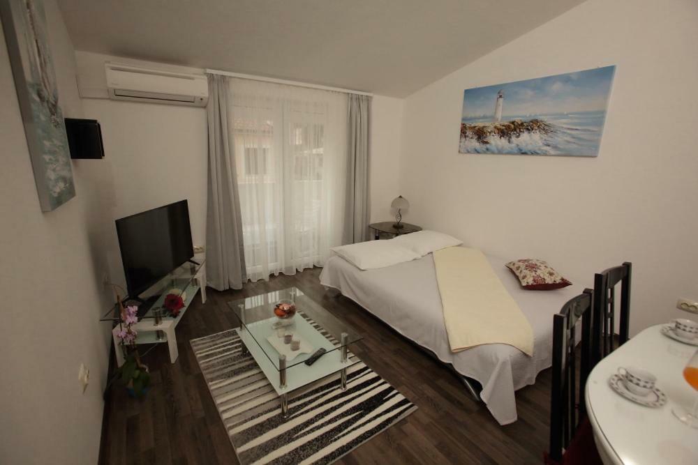 Ana Marija Apartment Solin Bagian luar foto