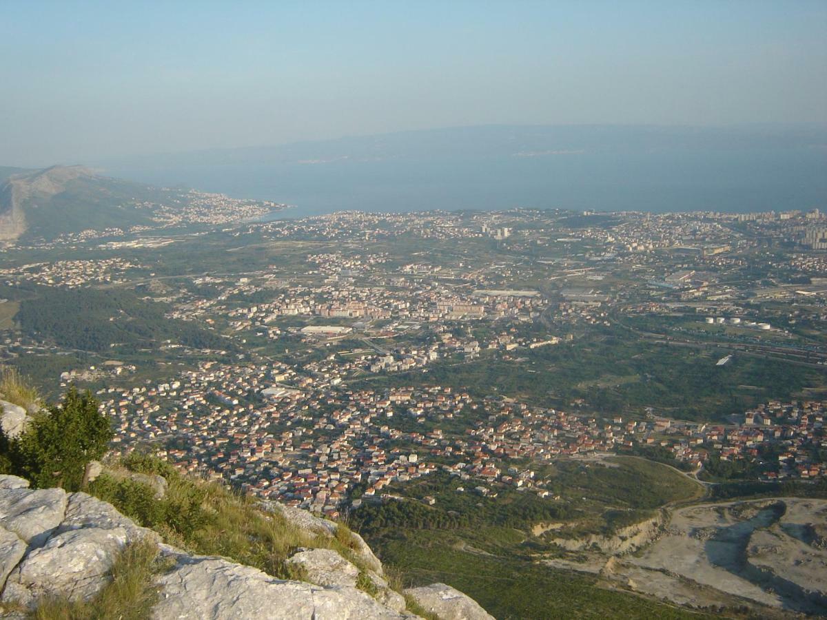 Ana Marija Apartment Solin Bagian luar foto